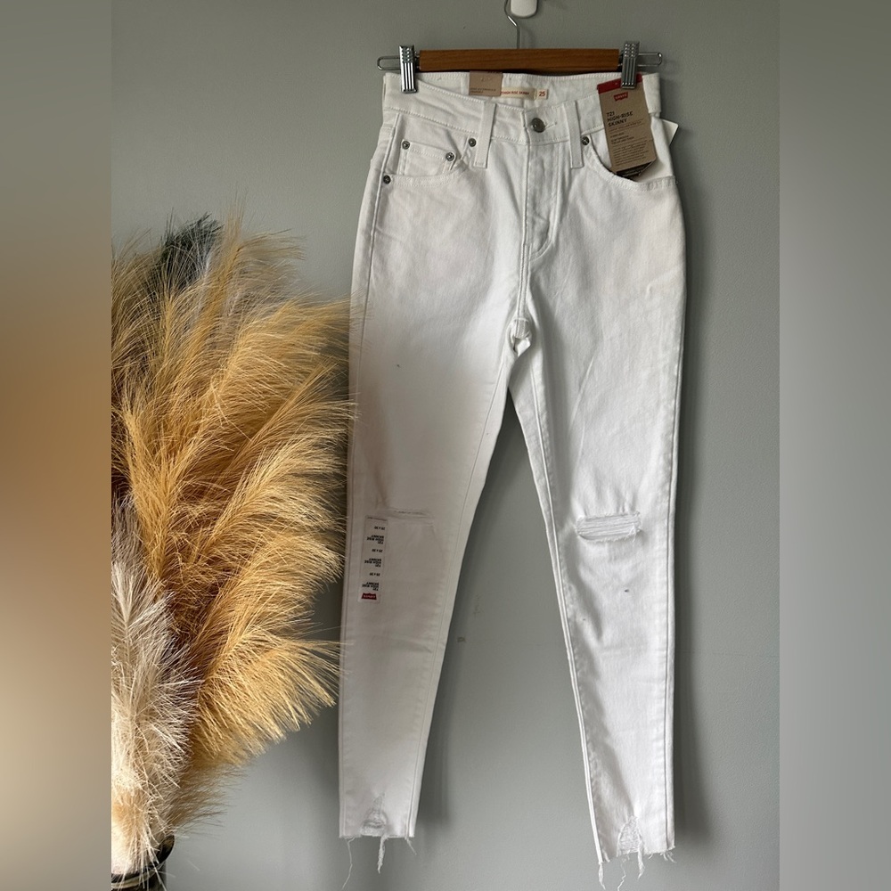 Levi's High Rise White Women's Jeans